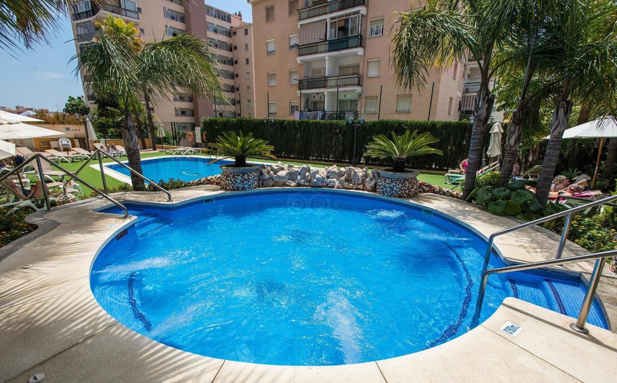 Sol Y Agua En Fuengirola, Boliches Apartment *